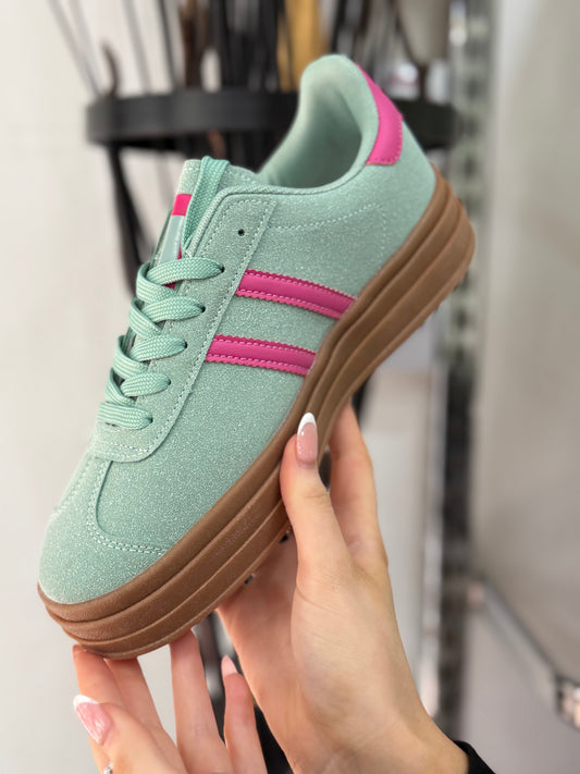 NAIOMI- GUM RETRO TRAINER- RETRO GREEN & RETRO WHITE