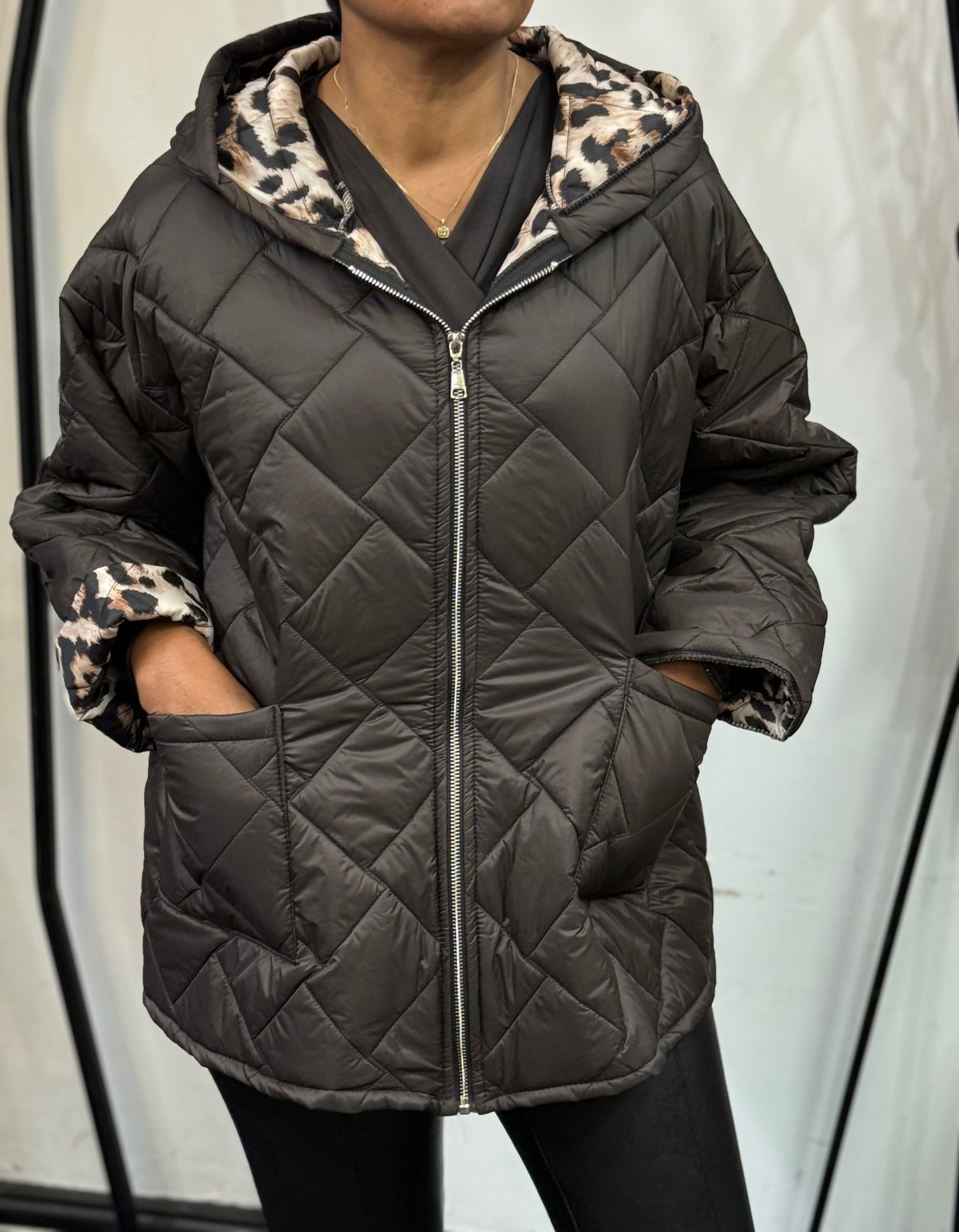 BRODIE PLAIN QUILTED HOODY JACKET-