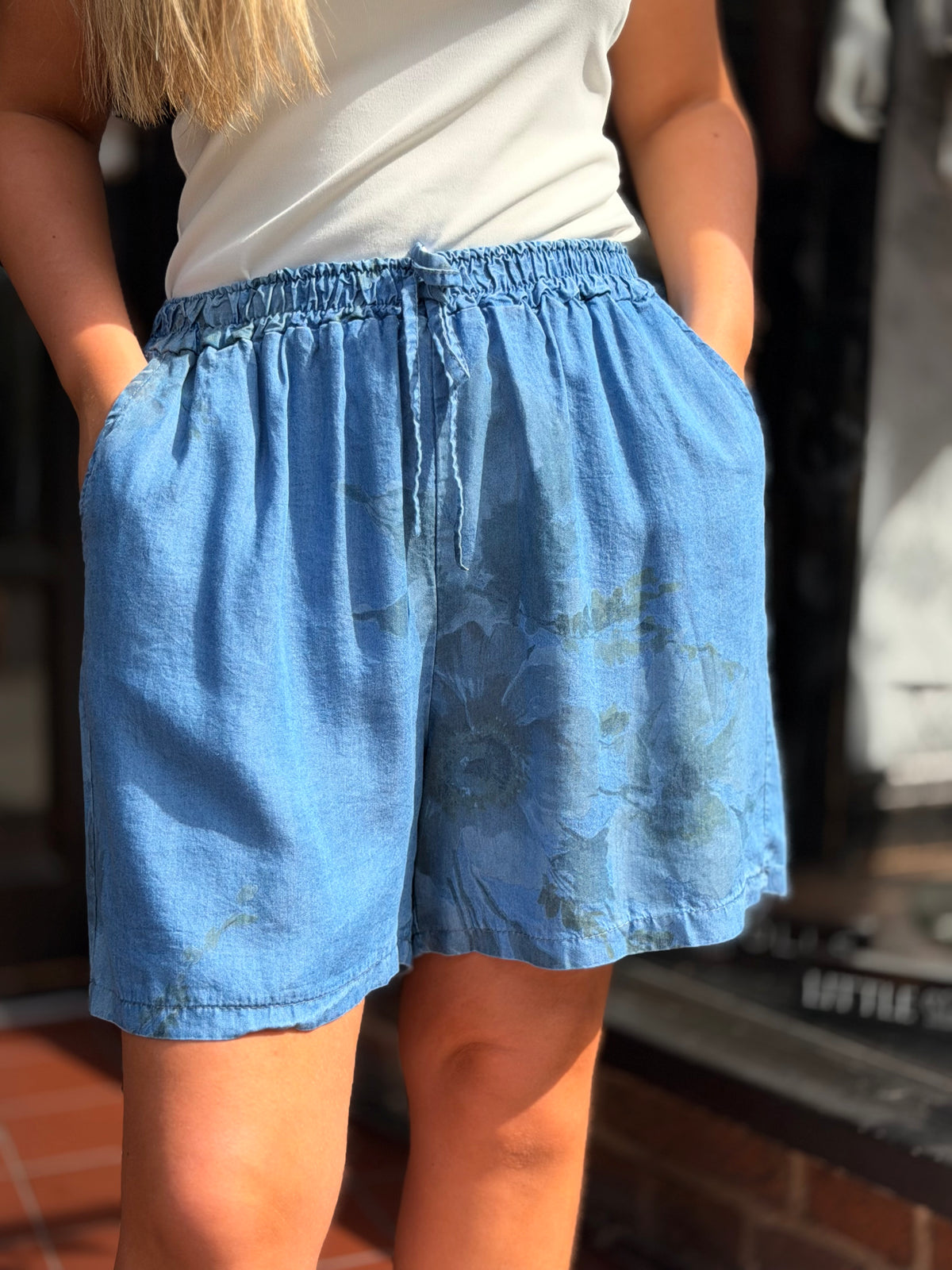 KEELY- DENIM LOOK SHORTS