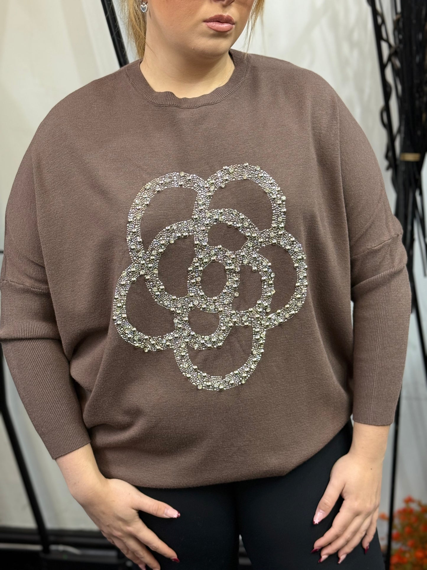 DELLA - O/S SEQUIN FLOWER ROSE JUMPER