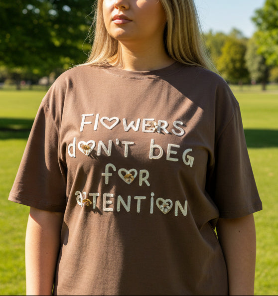 NAPELS- FLOWERS DONT BEG TEE-