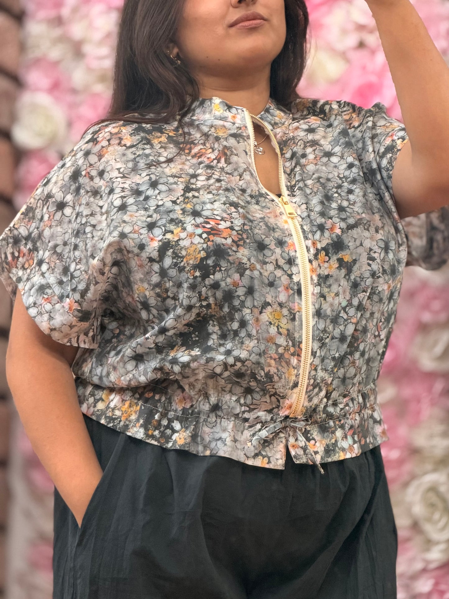 BARI-HARRIET S/SLV FLORAL BLOUSON JACKET
