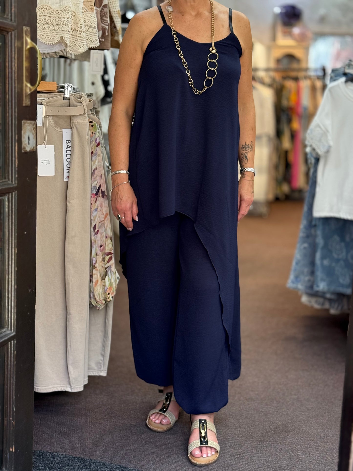 TAYLOR- ASSYMETRIC STRAPPY SET