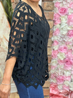 Load image into Gallery viewer, DIAMOND CROCHET BATWING TOP
