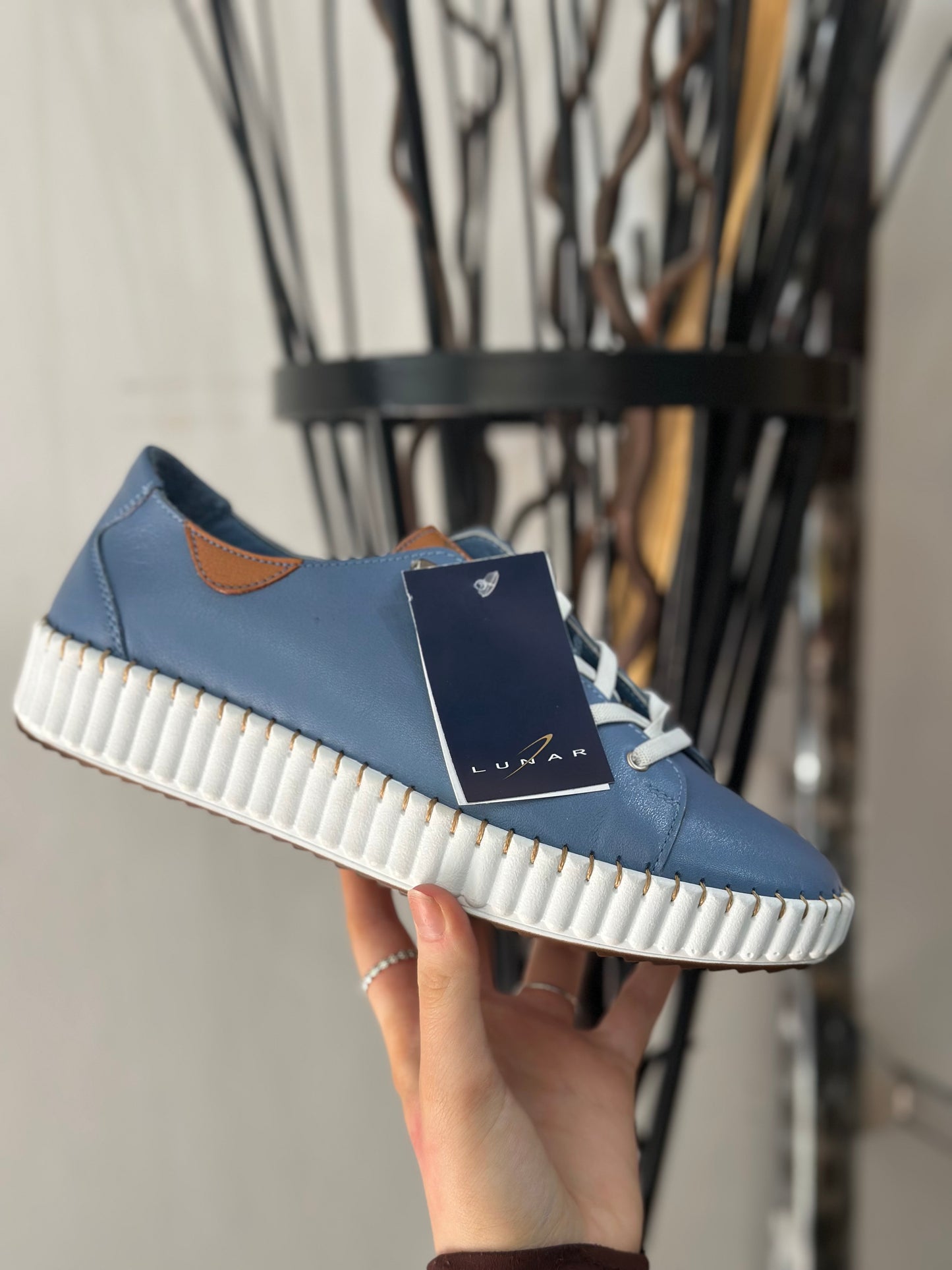LUNAR-FAITH SLIP ON WEDGE PUMP