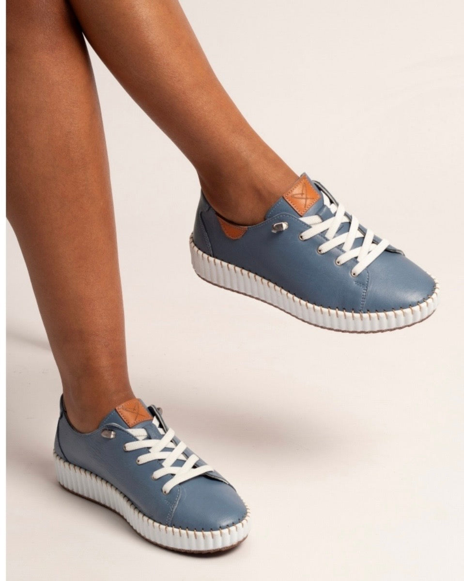 LUNAR-FAITH SLIP ON WEDGE PUMP
