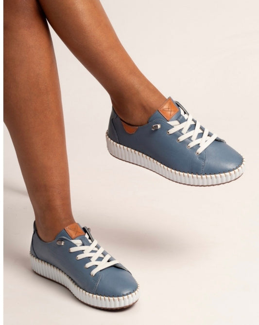 LUNAR-FAITH SLIP ON WEDGE PUMP