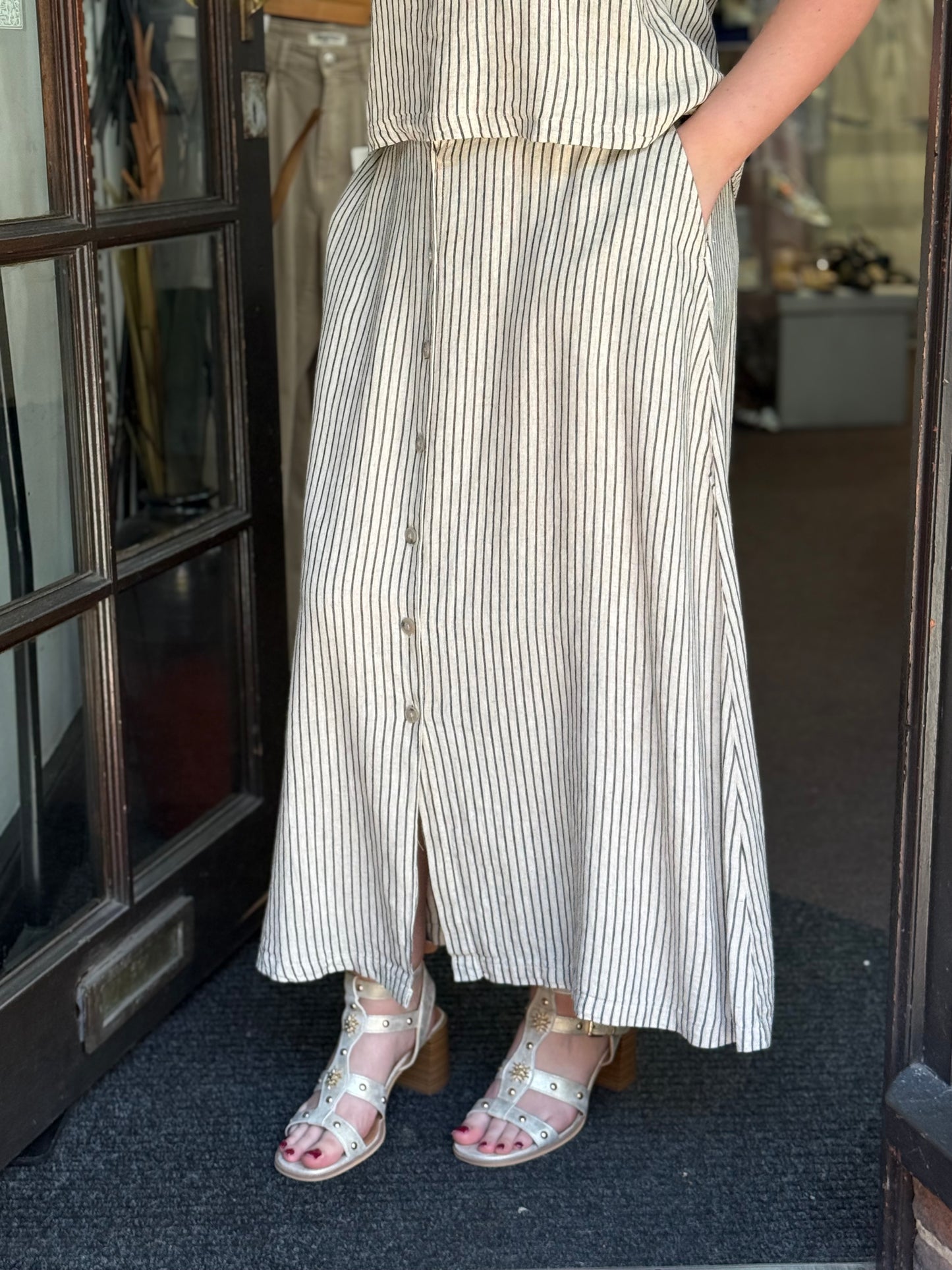BYOUNG-FALLAKA STRIPE BUTTON SKIRT-CO-ORD