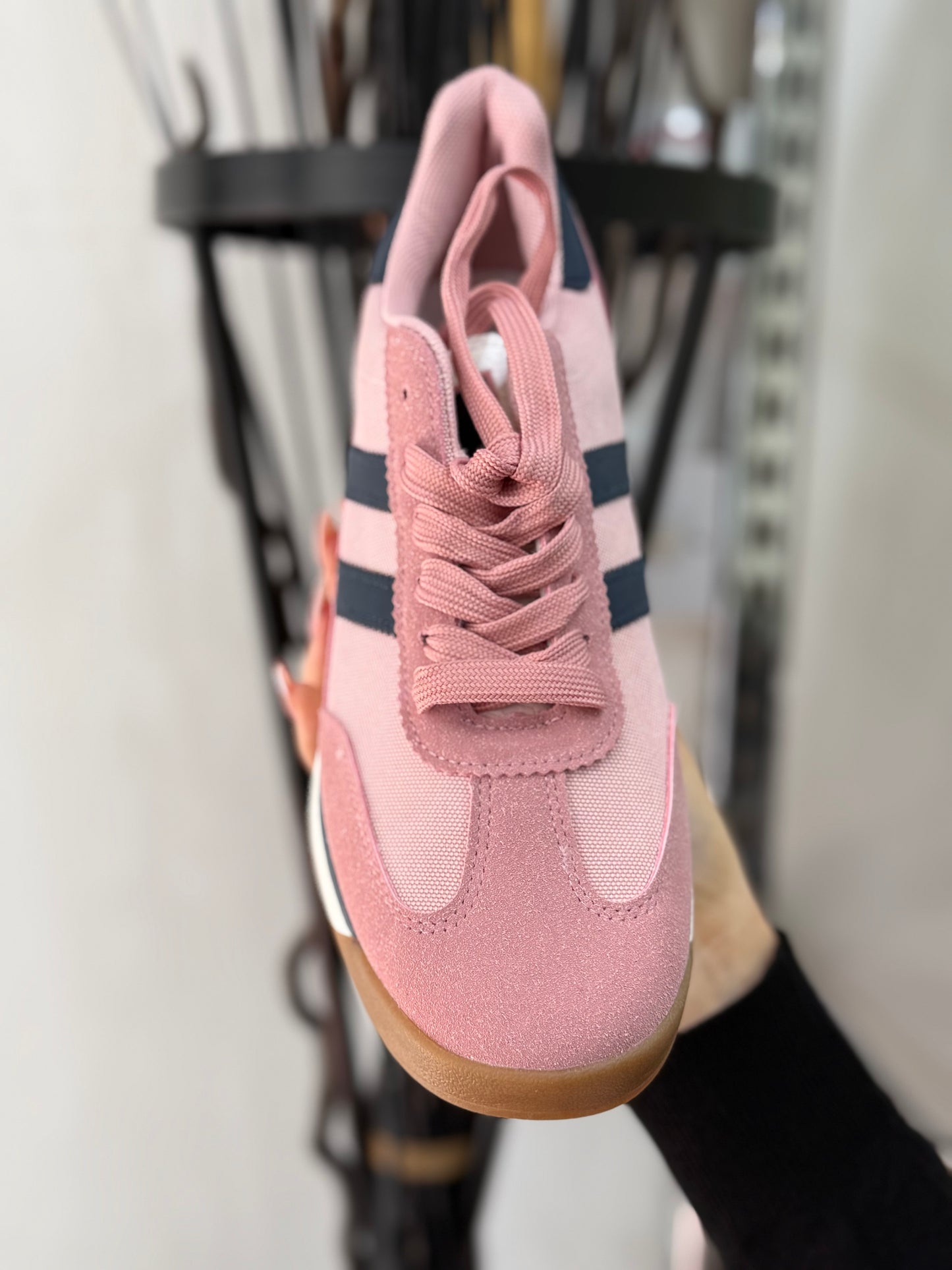 STELLA- PINK/NAVY LACE TRAINER : 🐣AutoEaster£5off@checkout