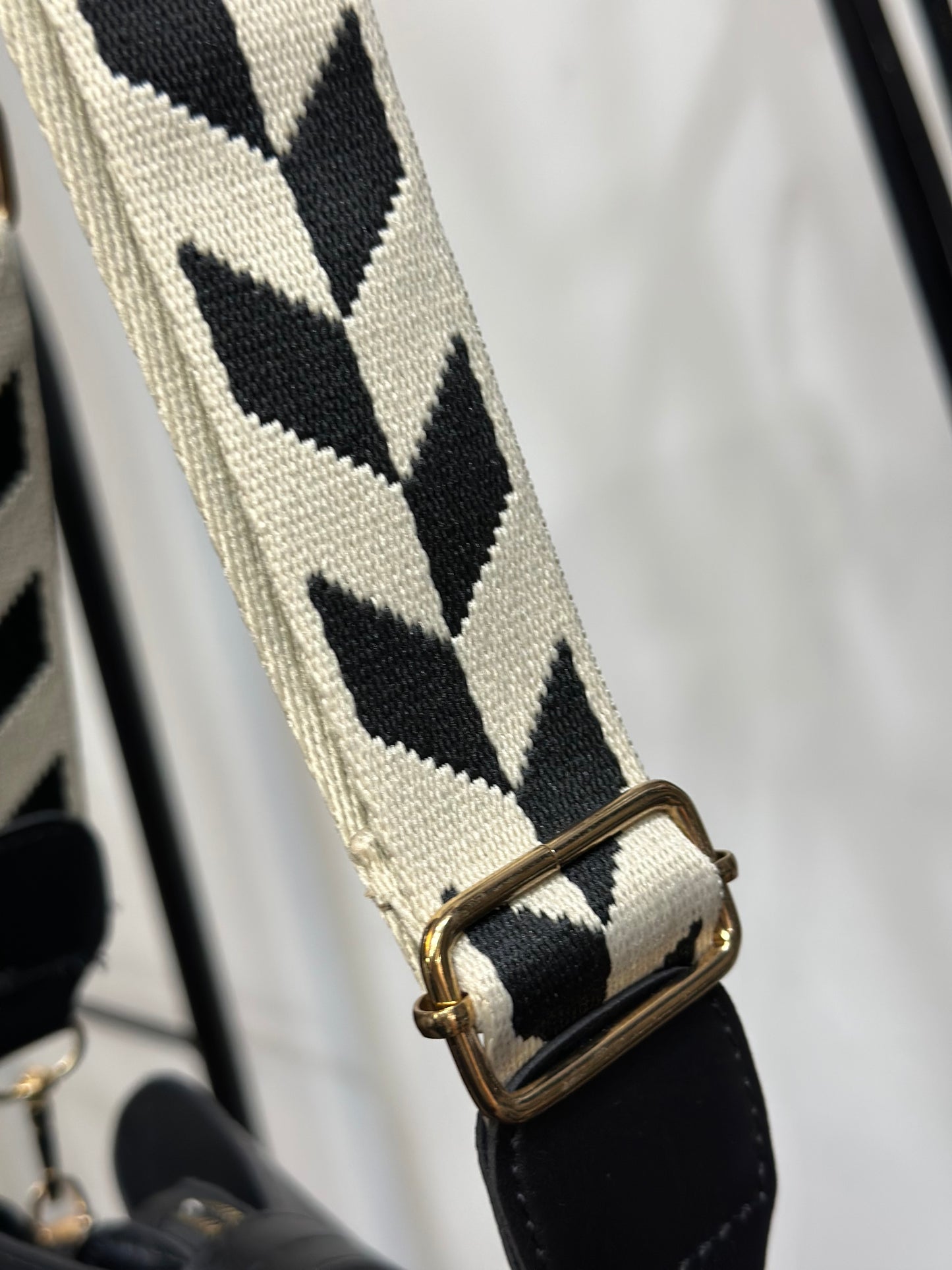 SAMMY- XBODY FLAP/O H/BAG 🛍️