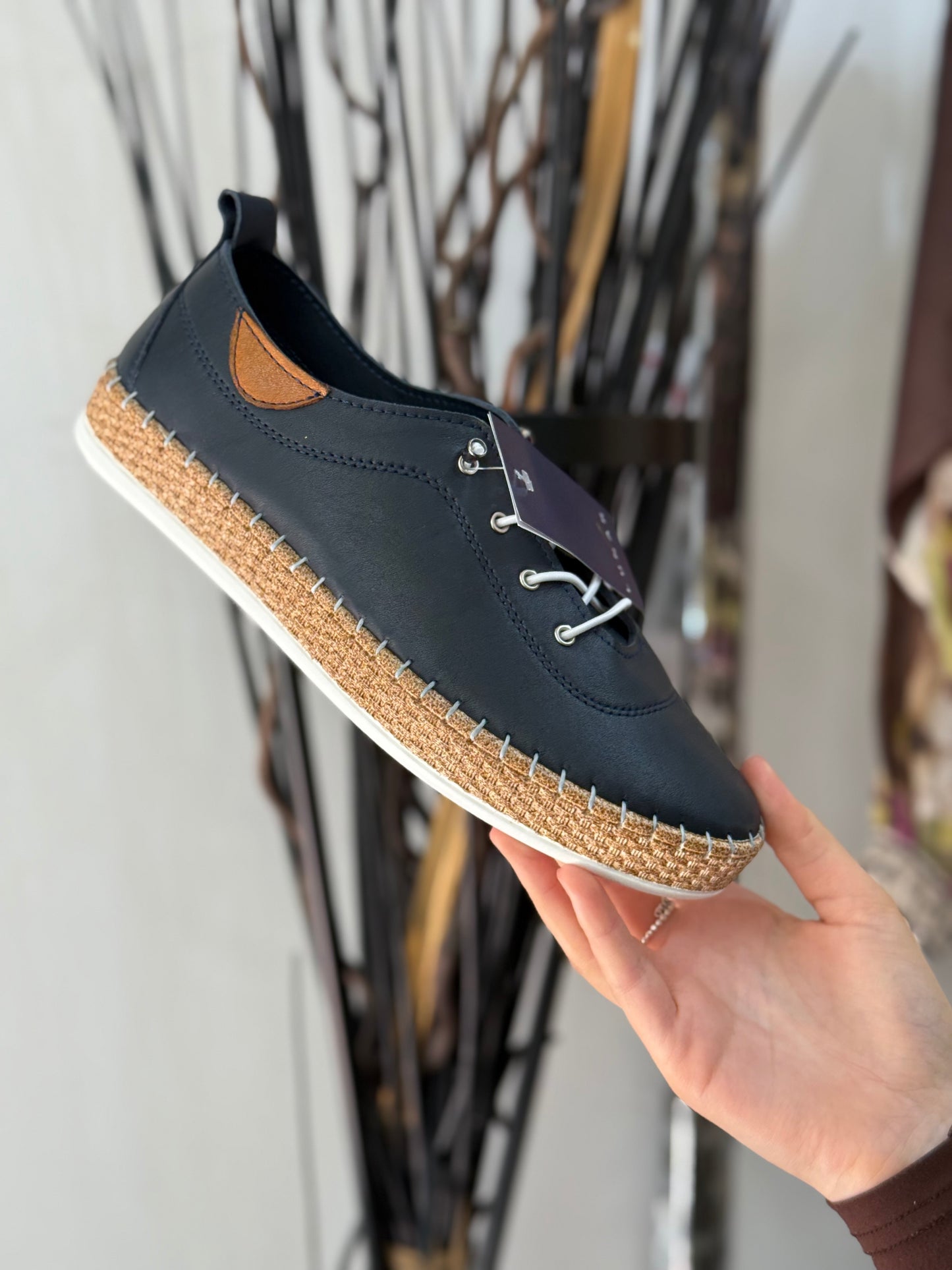 LUNAR- EVIE LEATHER SLIP ON PUMP-