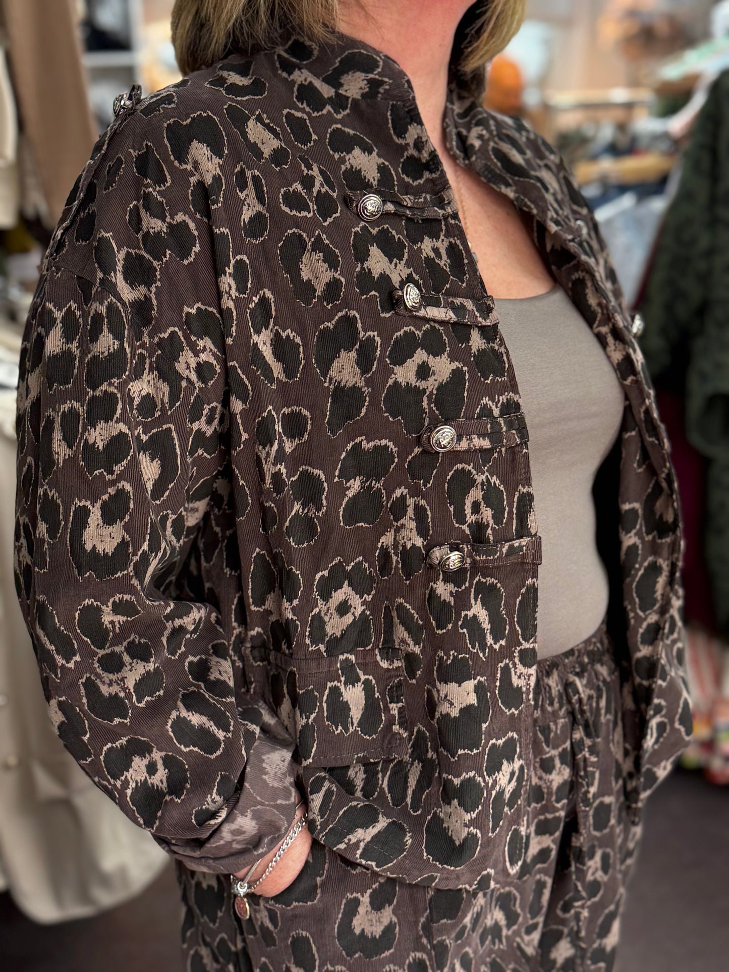 CORA-CORD MILITARY/BARREL COORD SET