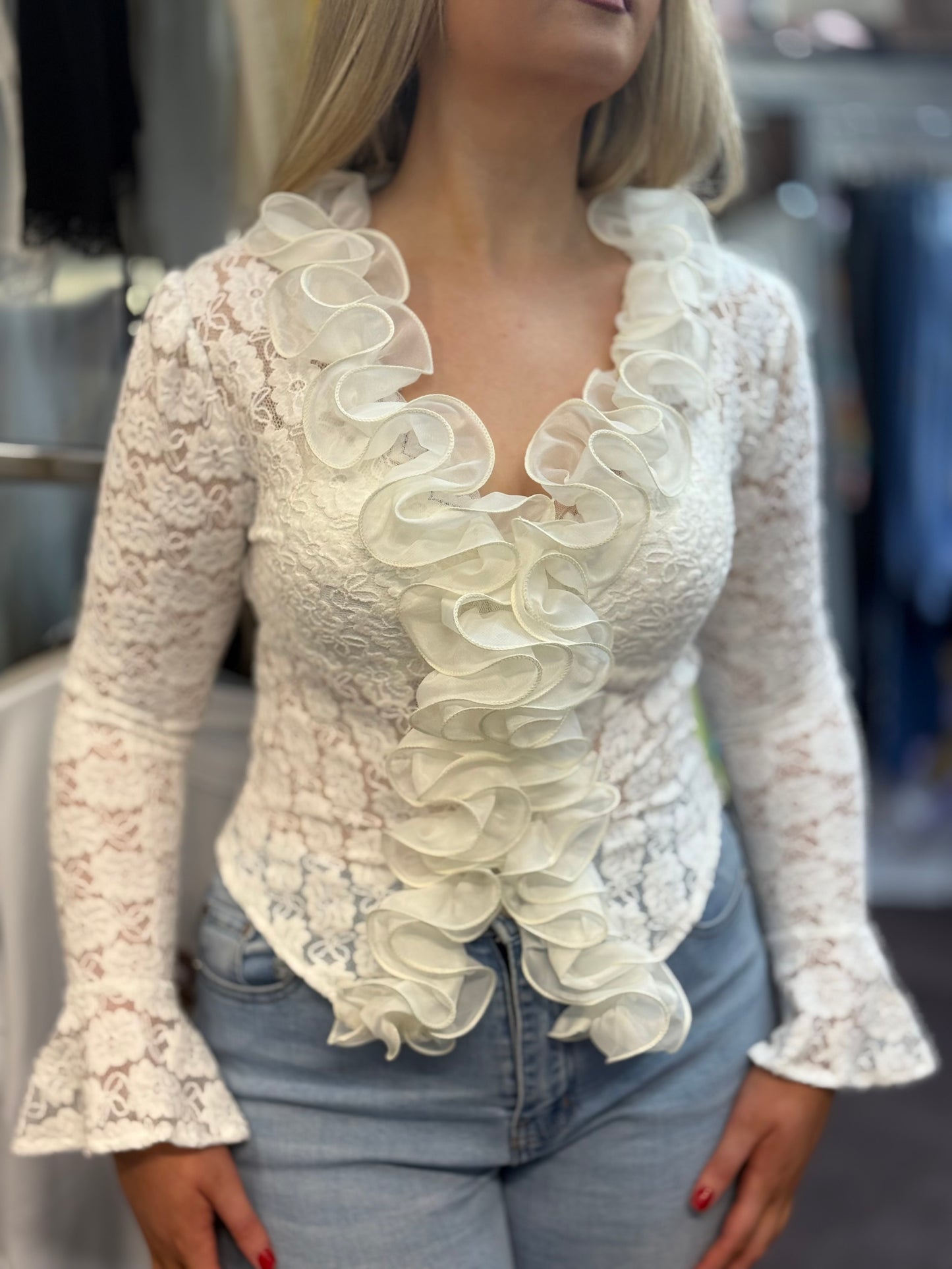 HARPER-LACE FRILL TOP