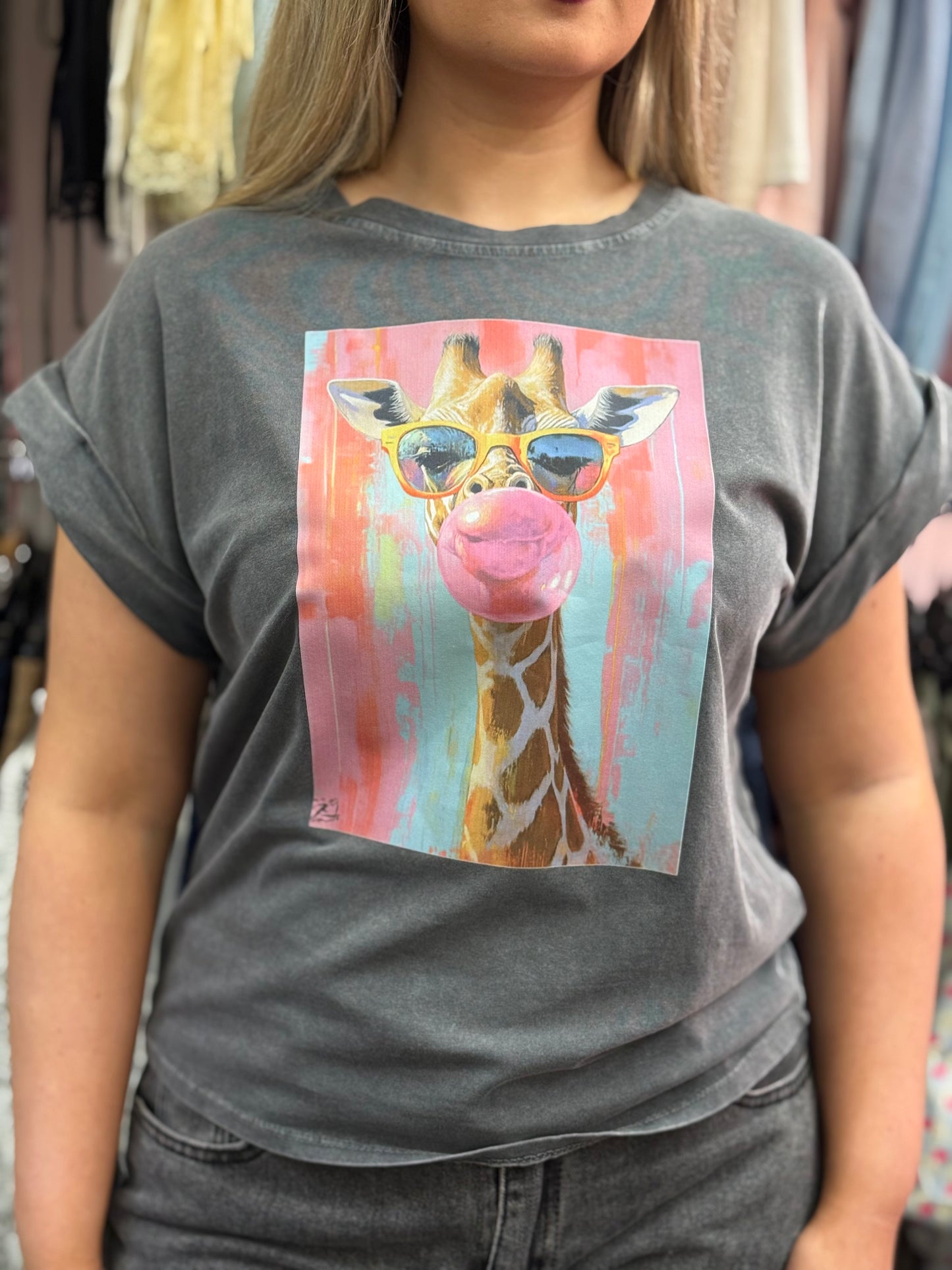 KIZZY-LOVE ANIMALS SLOGAN TEE