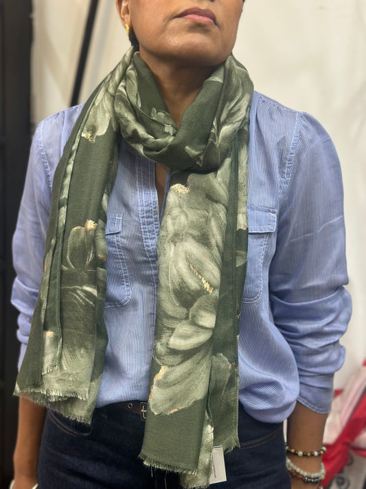 ROSE- GOLD LEAF PRINTED SCARF