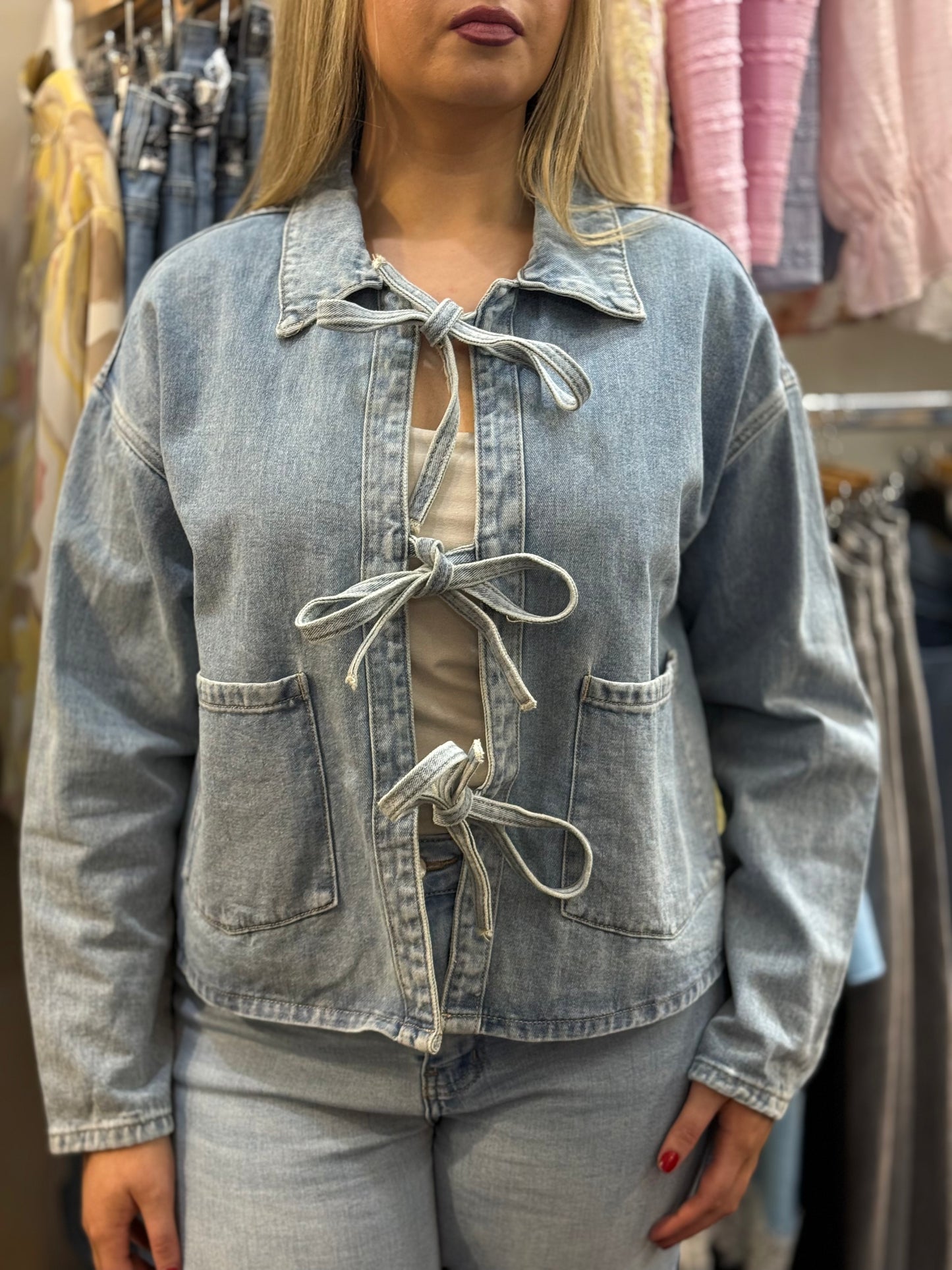 MILEY-TIES  FRONT DENIM JACKET