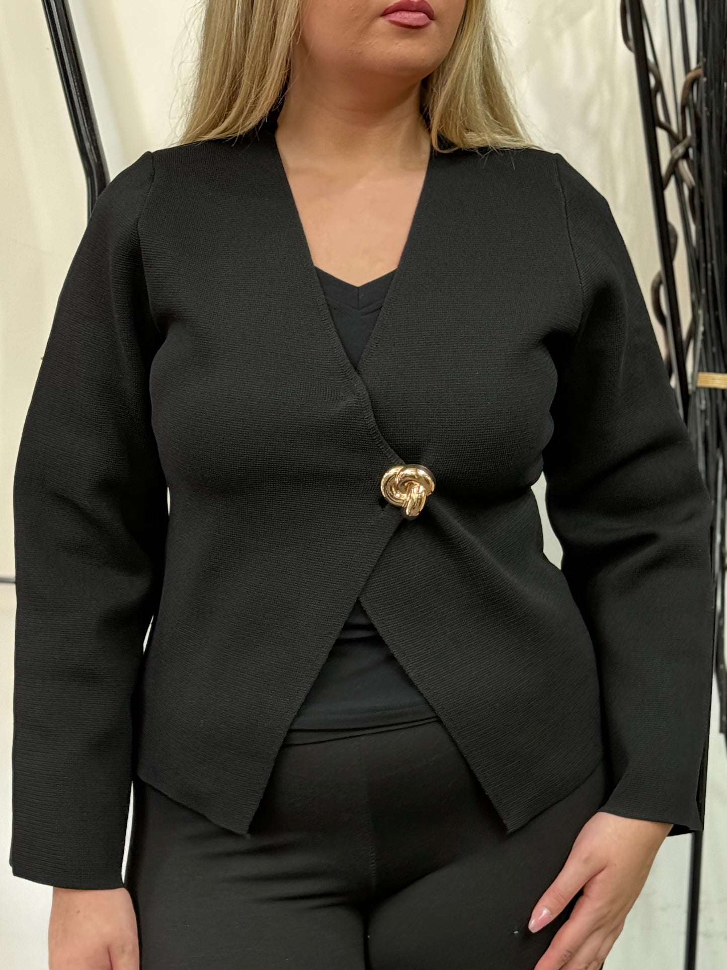 VIGO COLLECTION PREMIUM ONE BUTTON CARDI