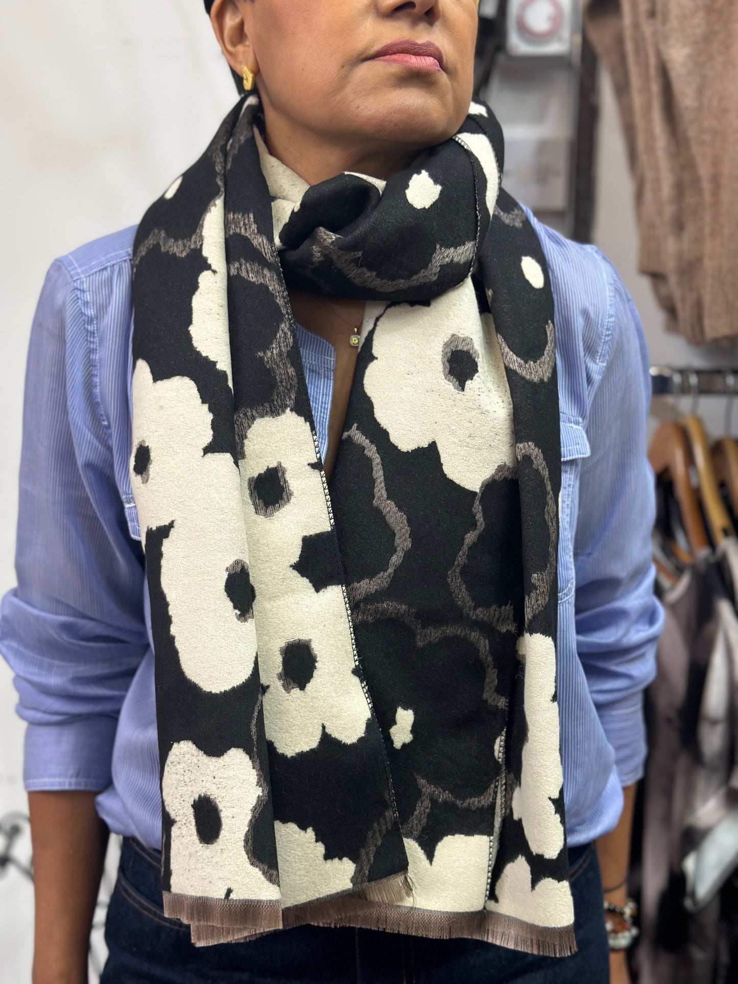 SUPER SOFT WOOL BLEND SCARF-