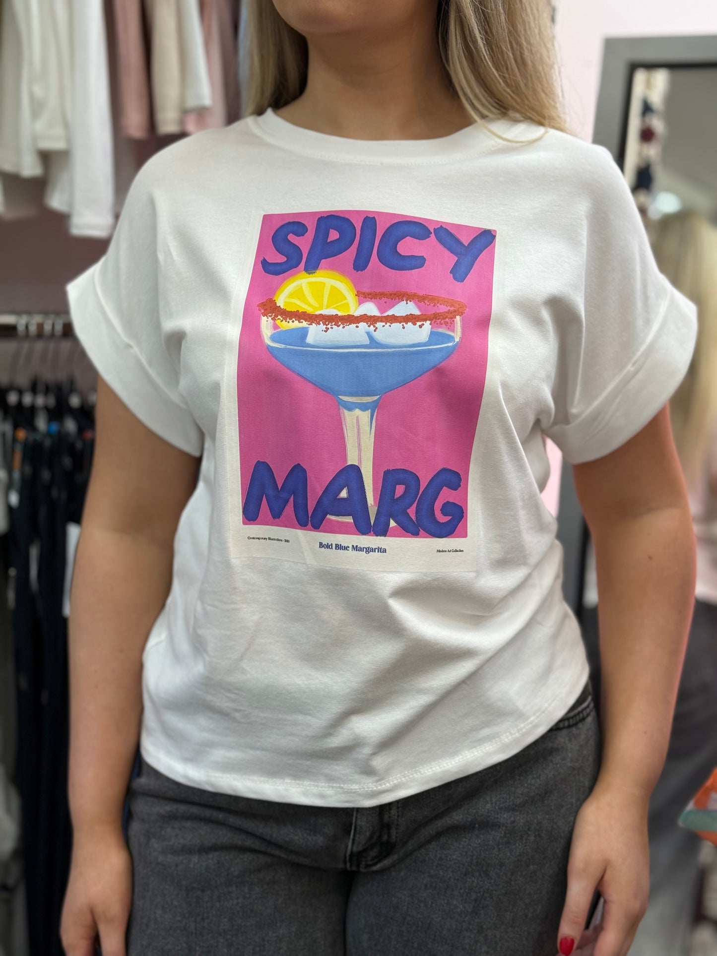 KIZZY-COCKTAIL SLOGAN TEE