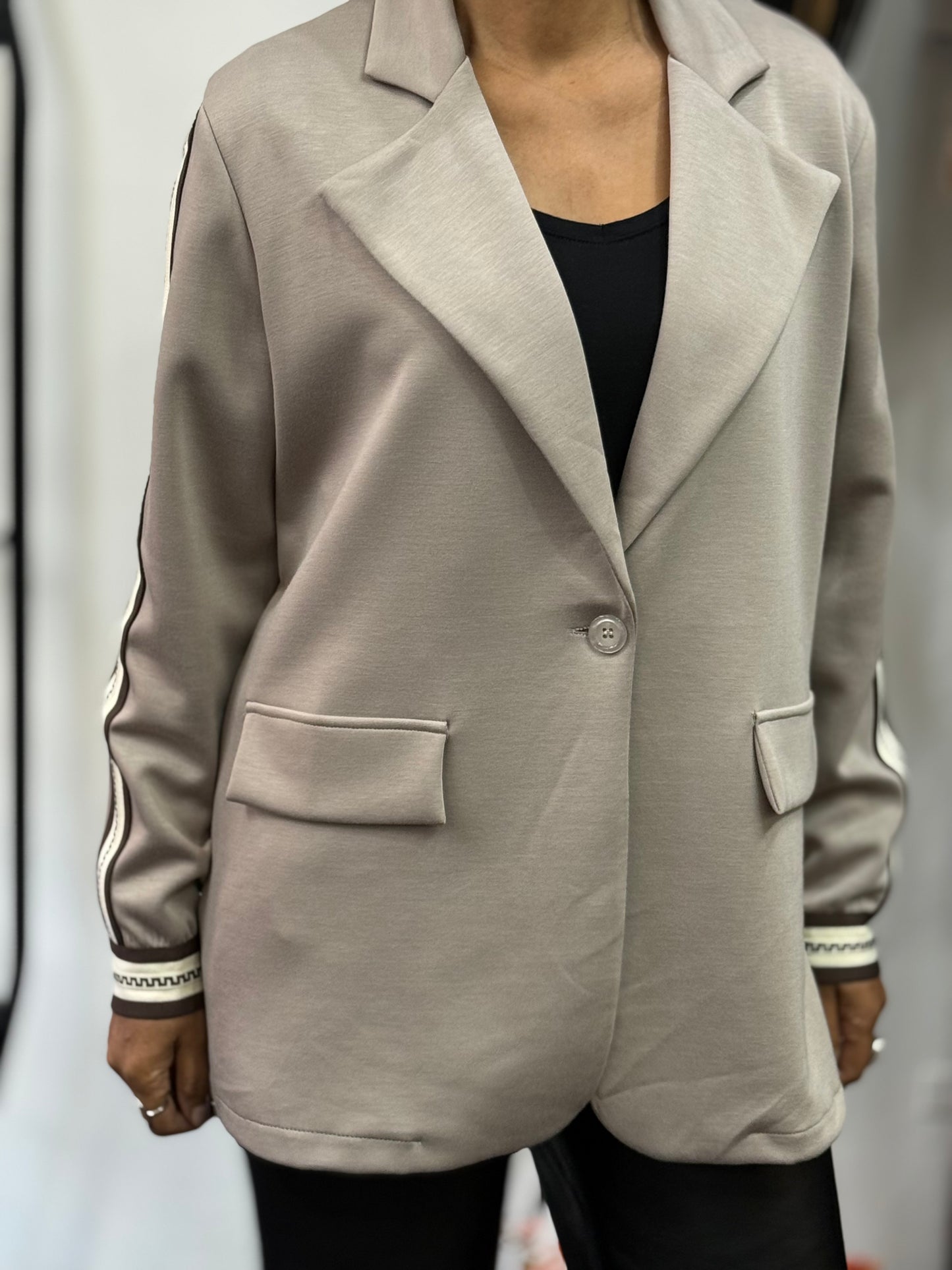 HALLIE-JERSEY SWEAT STRIPE TRIM BLAZER- -🖤 NOVEMBER BF20% off -AUTO XTRA 10% OFF@ CHECKOUT