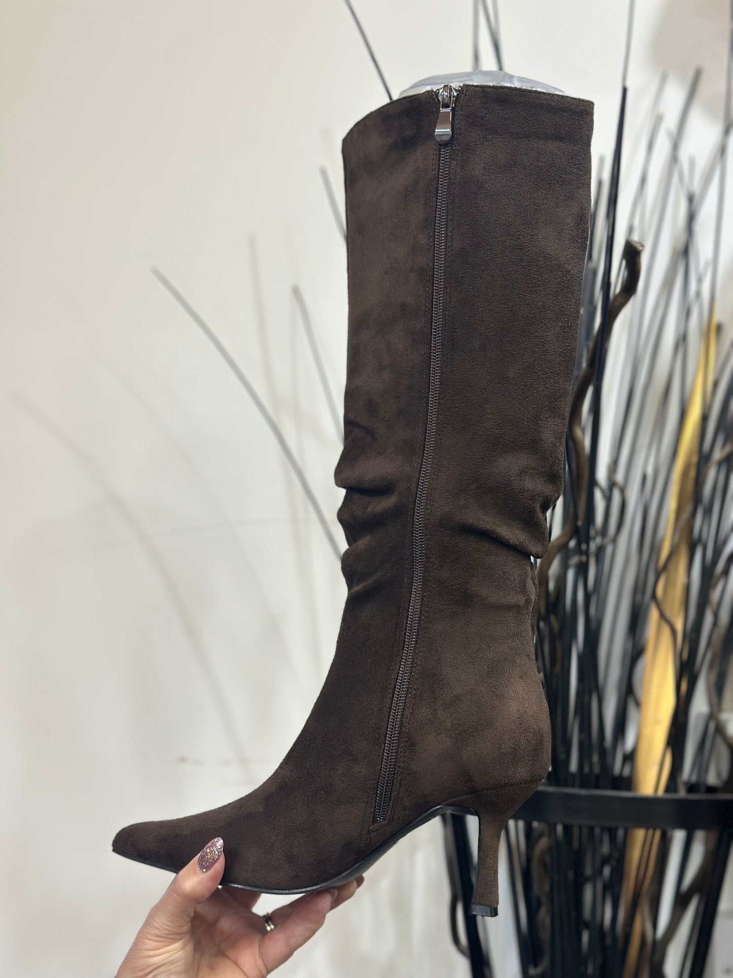 JOELLA- SUEDETTE RUCHED KNEE HIGH BOOT