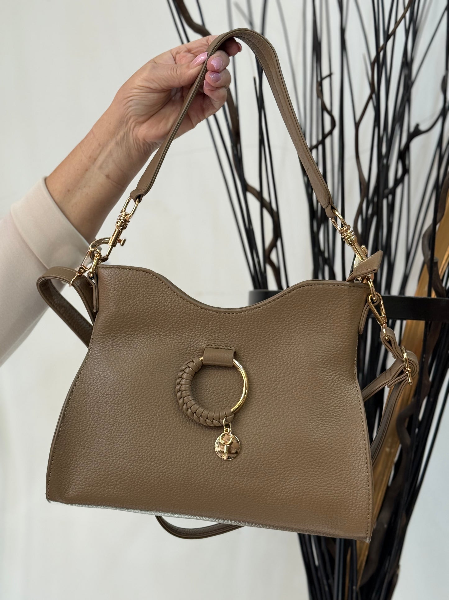 CHLOE- DINSPIRED SINCH BAG