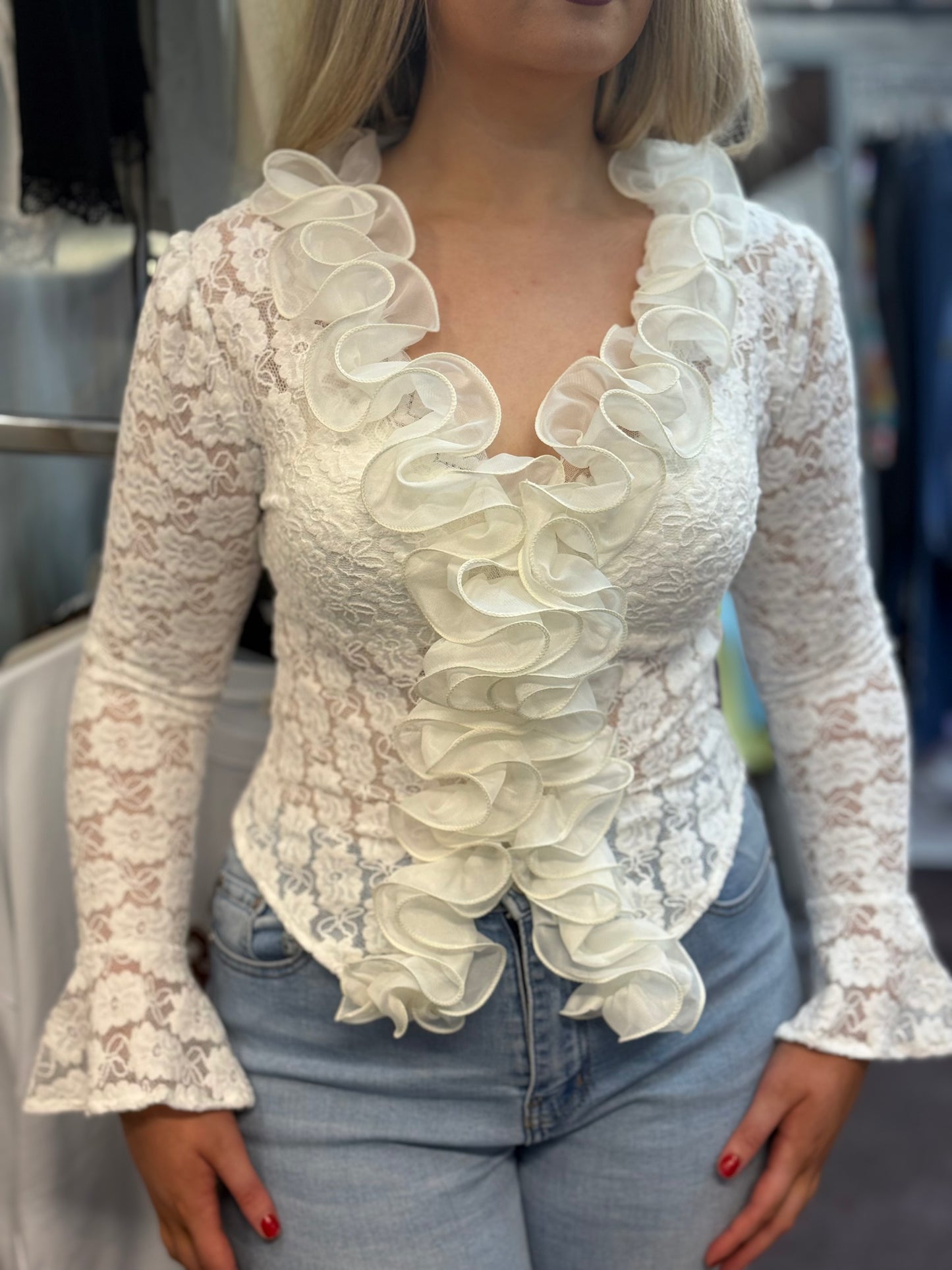 HARPER-LACE FRILL TOP