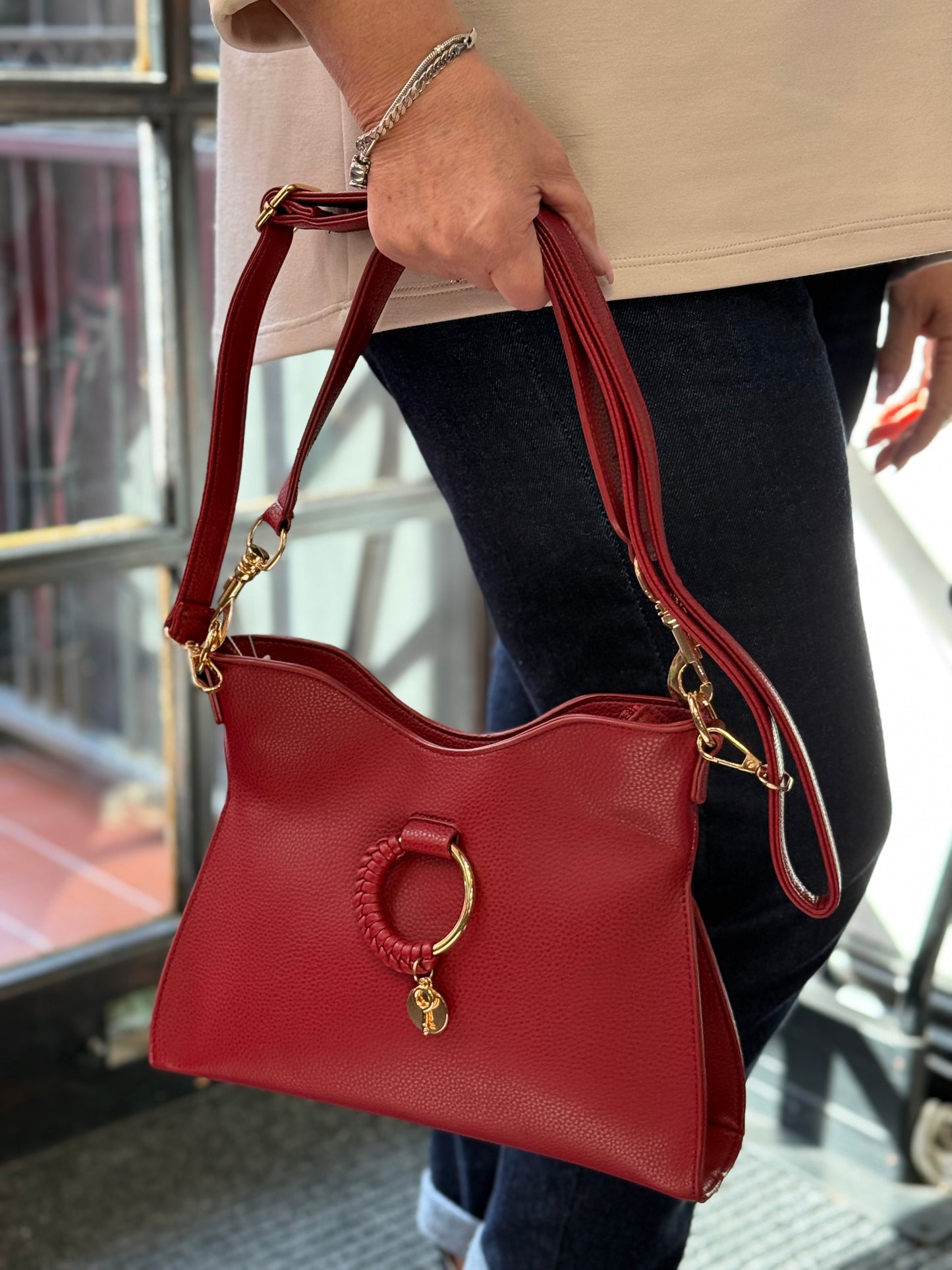 CHLOE- DINSPIRED SINCH BAG