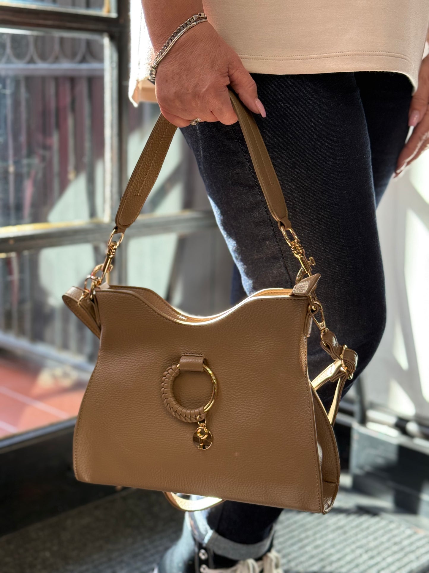 CHLOE- DINSPIRED SINCH BAG