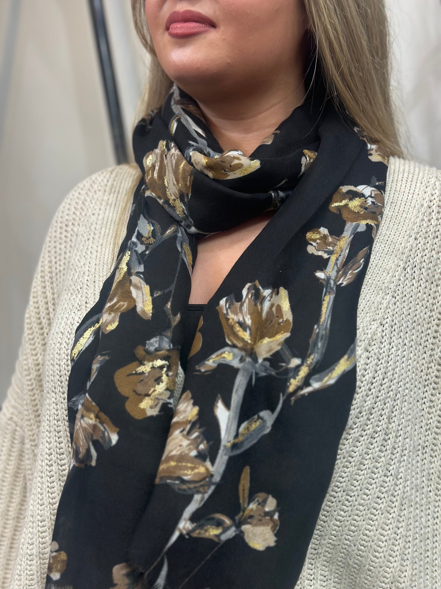 ROSE- GOLD LEAF PRINTED SCARF