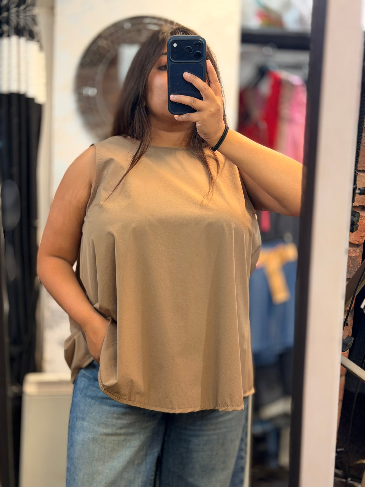 RUE- KEYHOLE TIE BACK TOP -