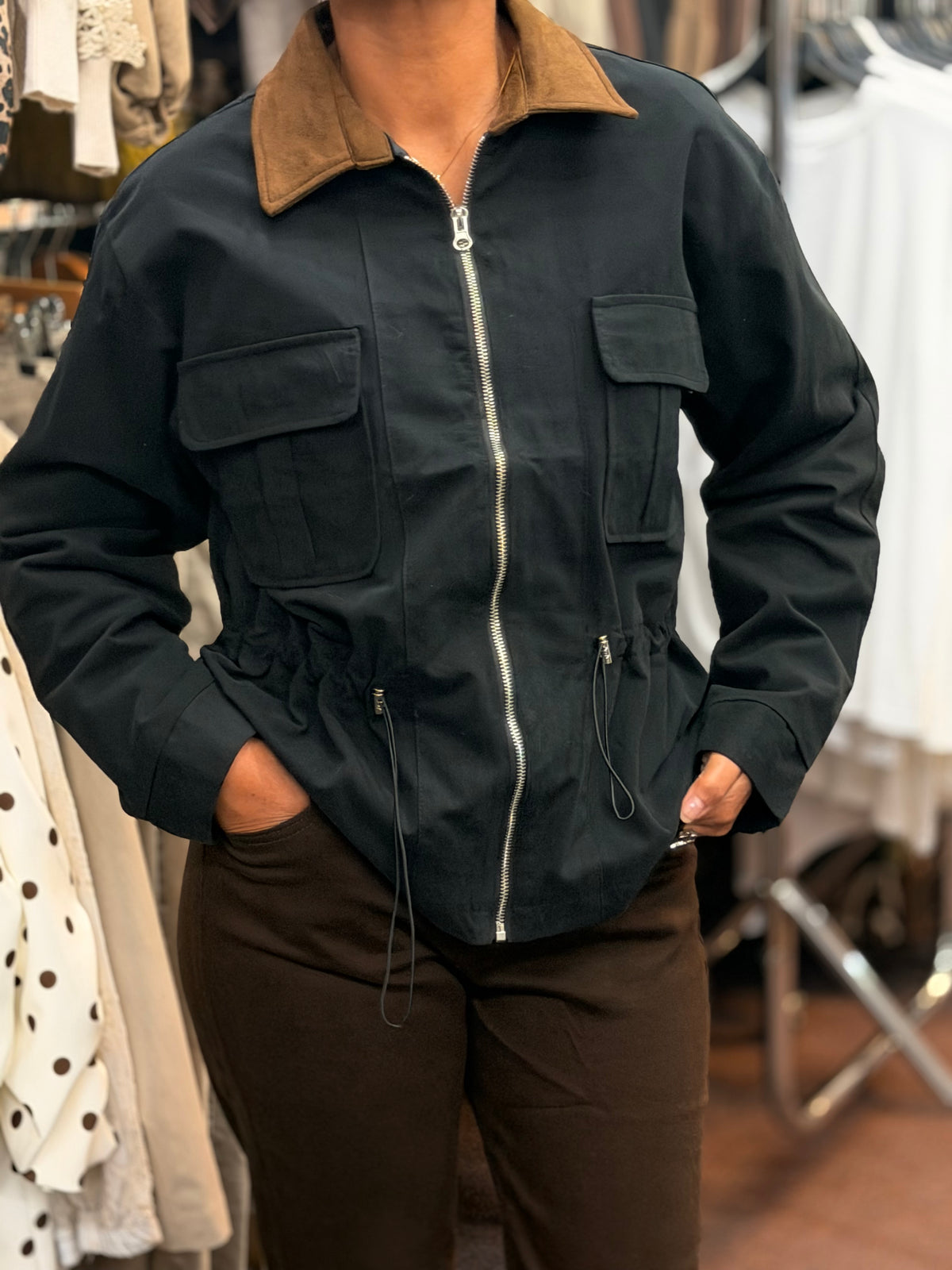 CARTER-SUEDETTE COLLAR PULL IN JACKET