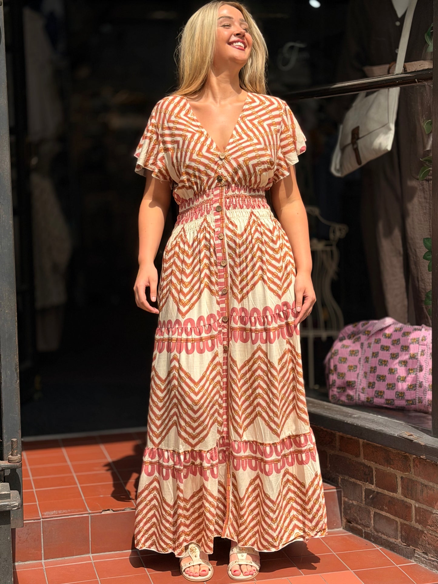KATIE- V/NECK BUTTON DETAIL MAXI DRESS