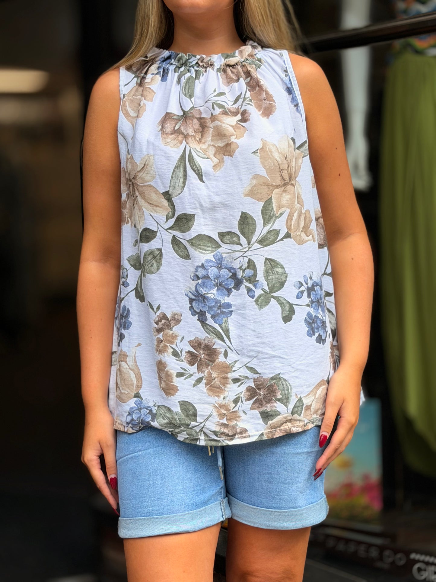 FAYE- FLORAL FRILL NECK S/LESS TOP