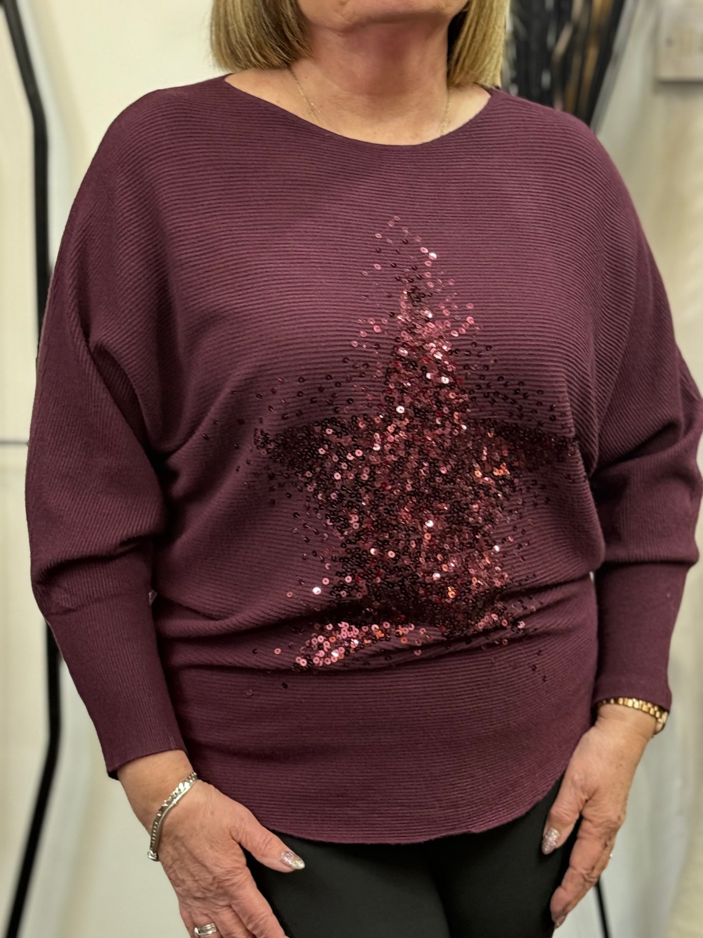 PHOEBE-SEQUIN STAR BATWING TOP-