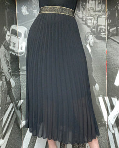 Chiffon Pleated Skirt-Black