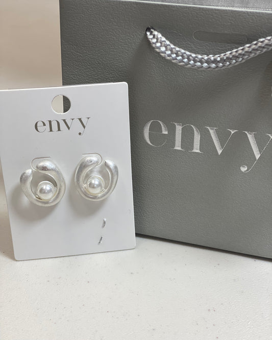 Envy Silver Pearl Earrings-