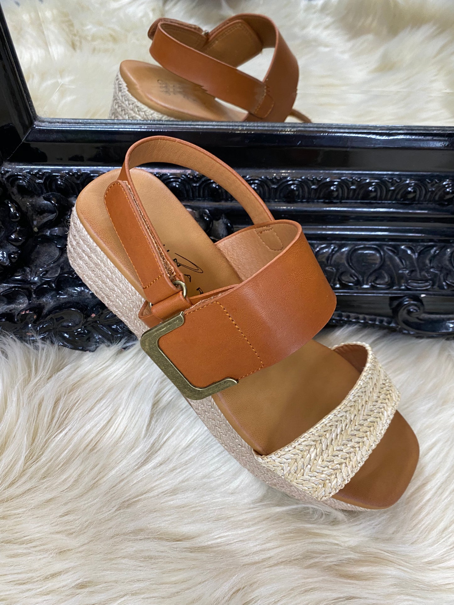 Lunar Logan Wedge- TAN -  SALE ☀️ENDOFLINE